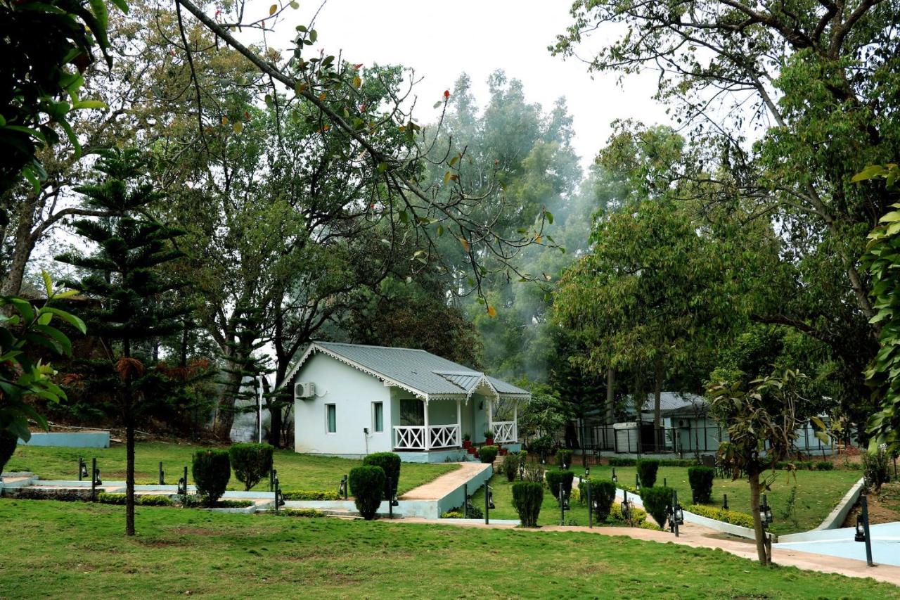Greendale Resort Pachmarhi Ngoại thất bức ảnh